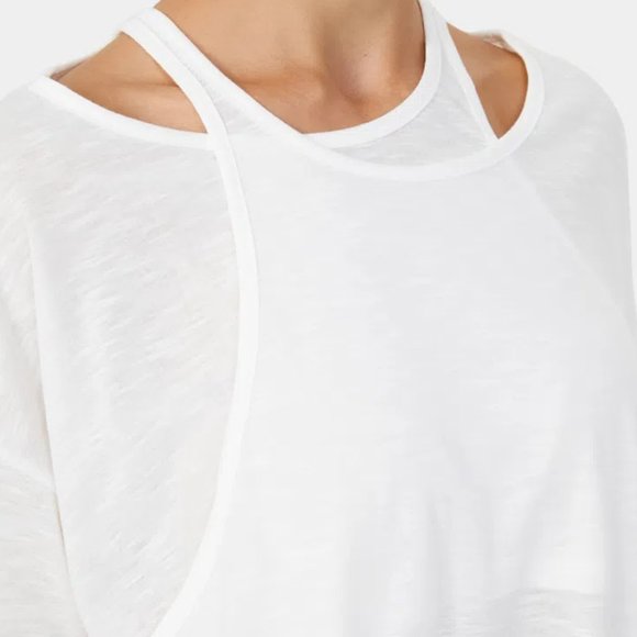 HALARA Relaxed Curved Hem Top SMALL - Picture 8 of 9